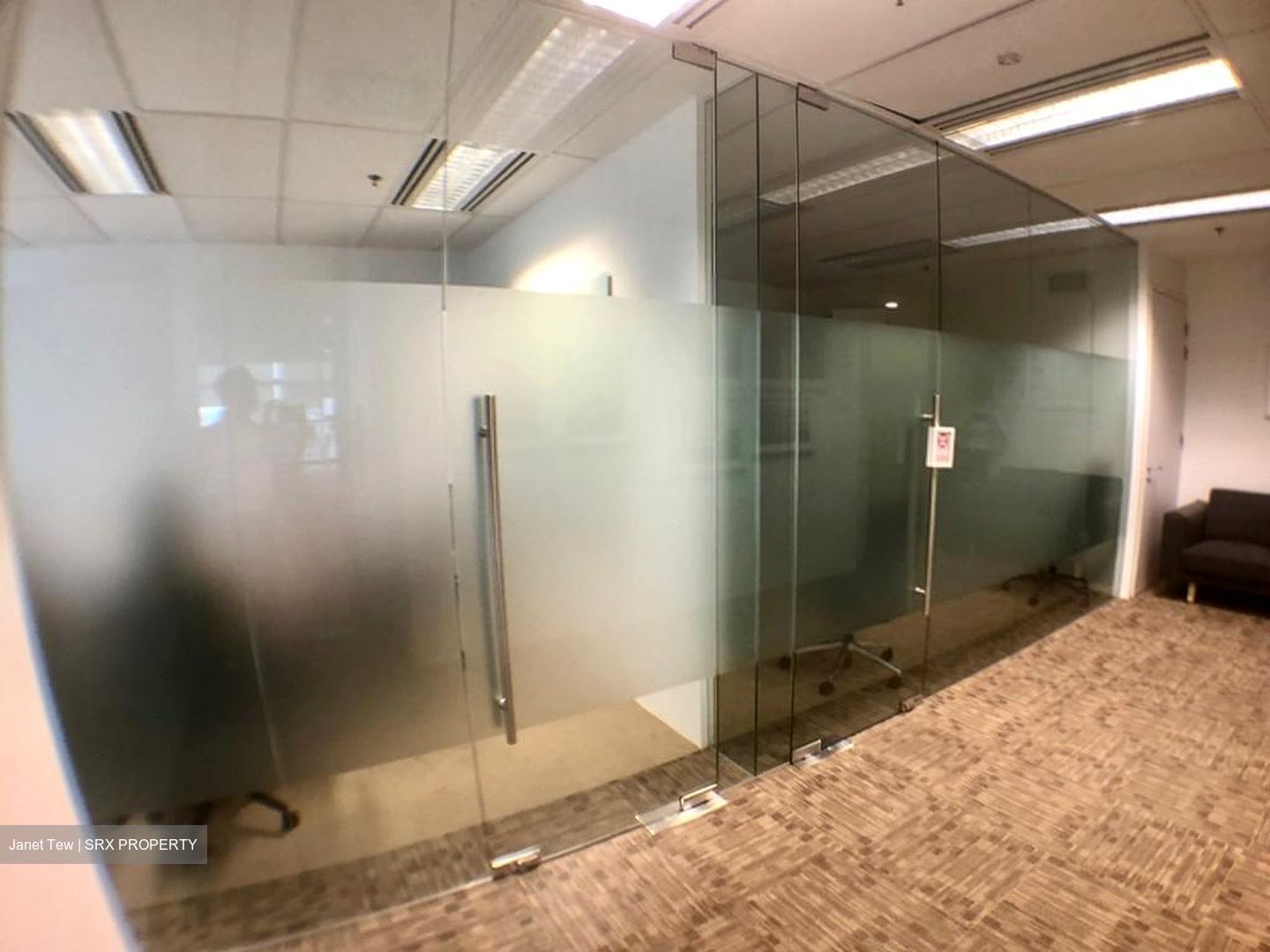 Samsung Hub (D1), Office #485647421